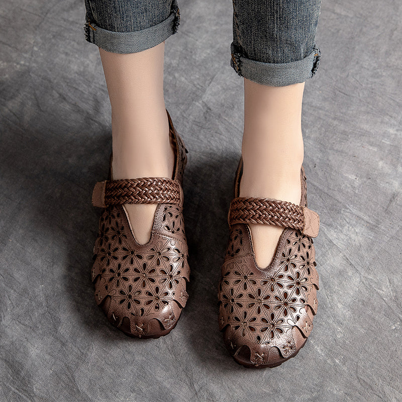 Ellen™ | Handgjorda Mary Janes i Naturläder med Blommiga Detaljer