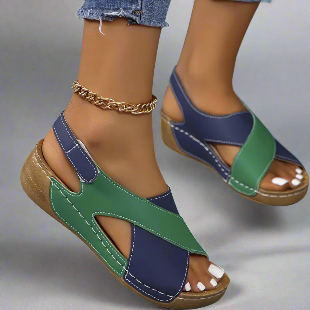 Petra™ | Bekväm kilklacksandal