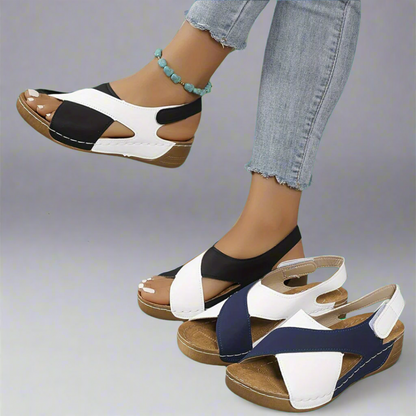Petra™ | Bekväm kilklacksandal